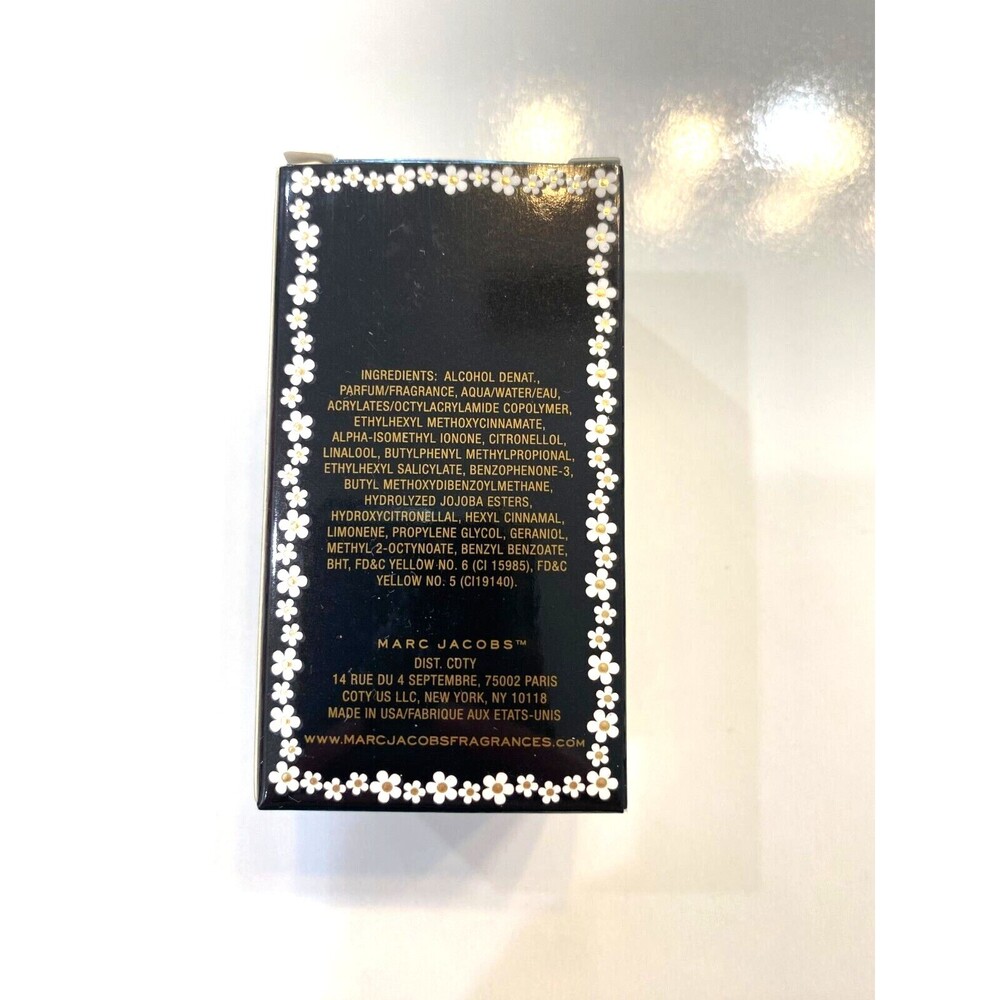 Marc Jacobs Daisy (4ml-0.13fl oz) Women's EDT Perfume Miniature Splash NEW - Picture 4 of 5